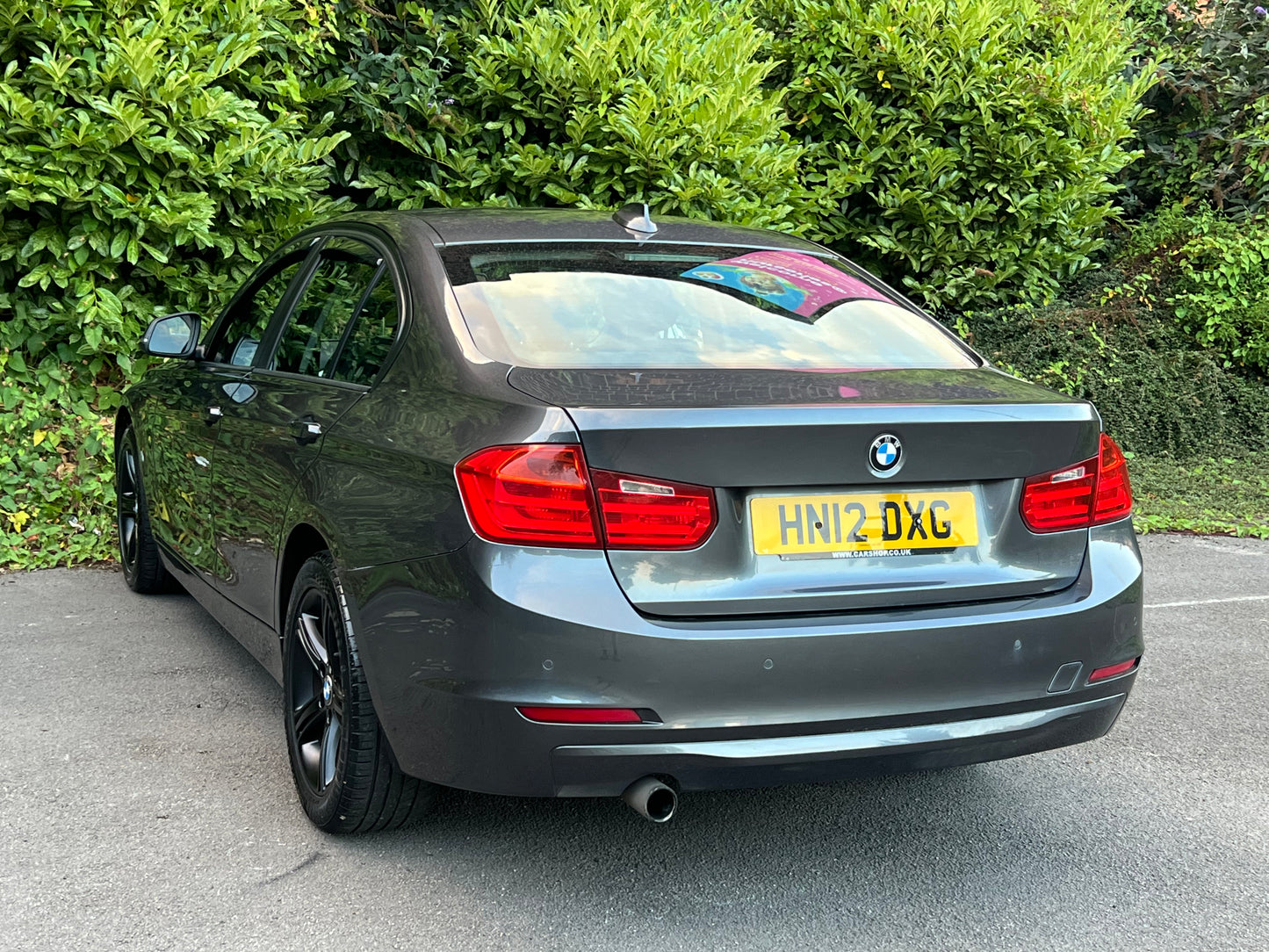 BMW 318d 2.0 SE Saloon 4dr Diesel Manual Euro 5 (s/s) (143 ps)