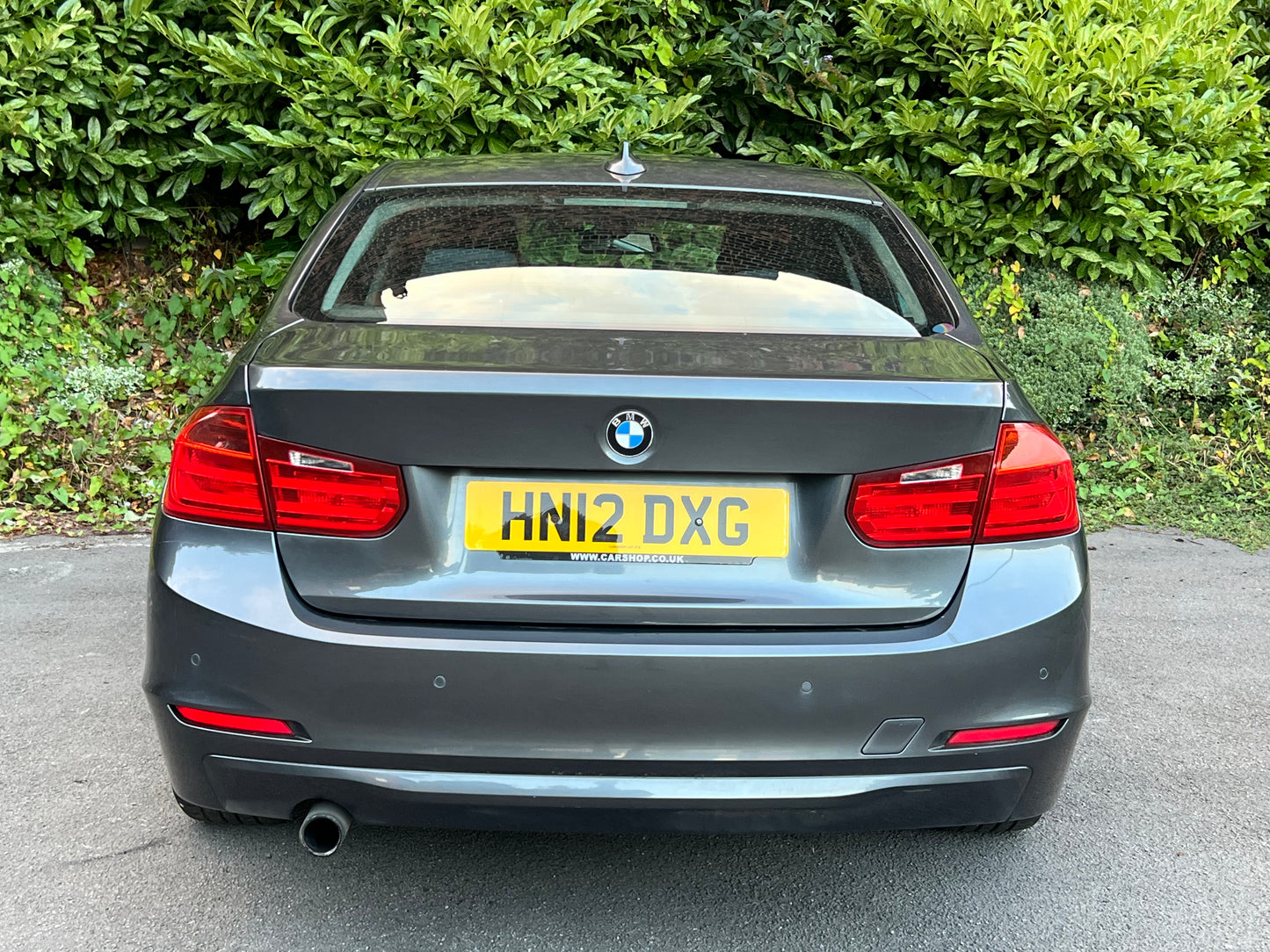 BMW 318d 2.0 SE Saloon 4dr Diesel Manual Euro 5 (s/s) (143 ps)