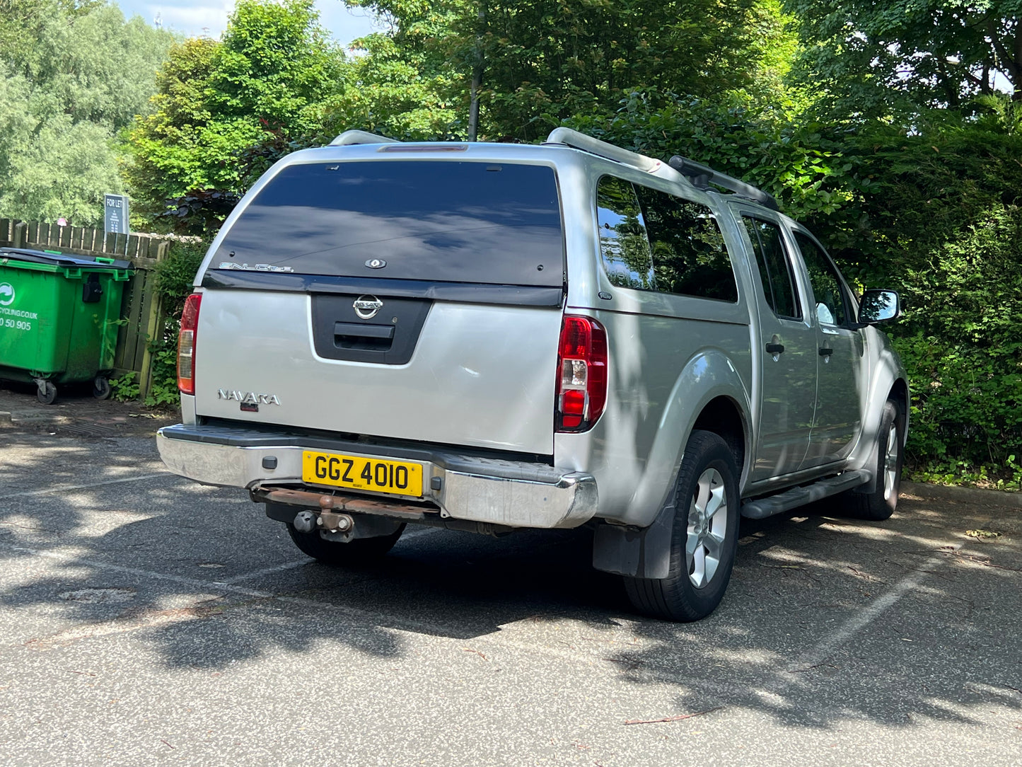 Nissan Navara | 2.5 dCi Tekna Pickup 4dr Diesel Auto 4WD